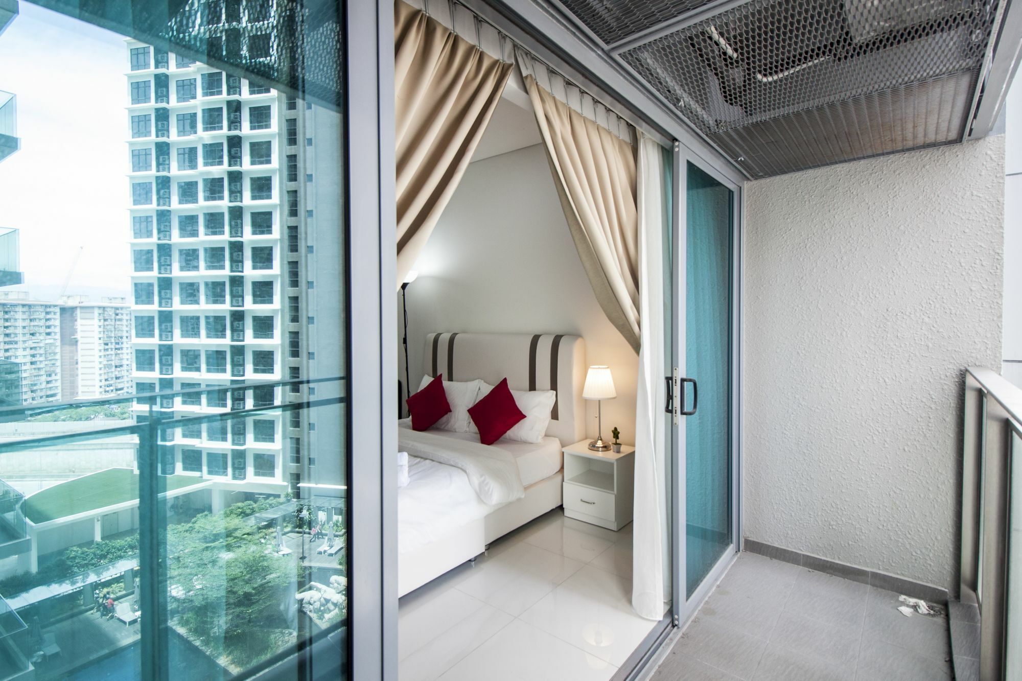 Summer Suites By Plush Kuala Lumpur Kültér fotó